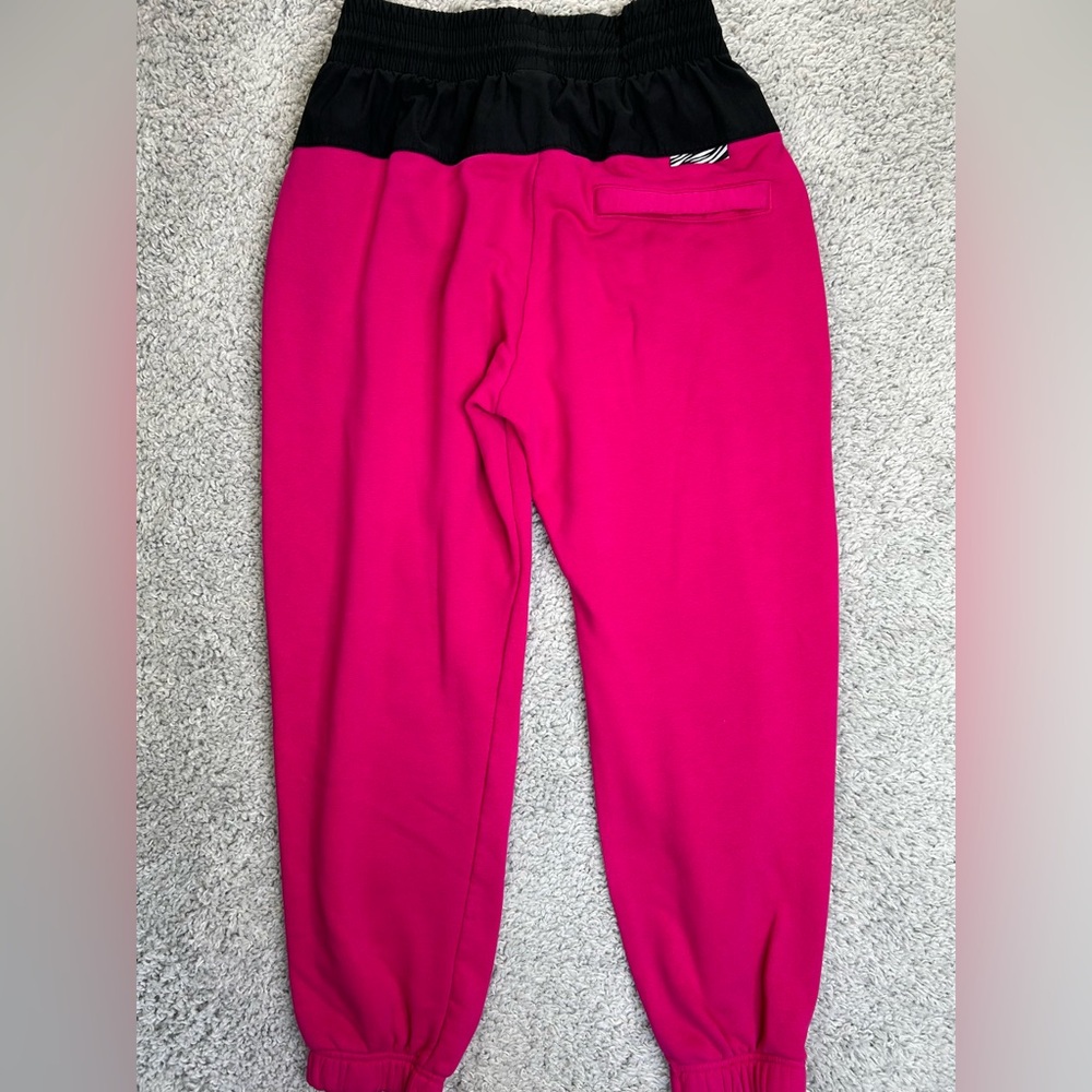 Nike Outfit Womens Small Matching Outfit Sweatshirt Sweatpants Pink Black Travel - Picture 6 of 9